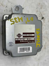 Load image into Gallery viewer, TRANSFER CASE CONTROL MODULE COMPUTER M35 M45 06 07 08 - NW31531
