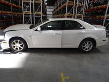 Load image into Gallery viewer, Speedometer Cluster Cadillac STS 2005 - NW158603
