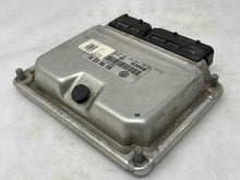 Load image into Gallery viewer, ECU ECM COMPUTER Volkswagen Jetta 2005 05 Manual - NW62756
