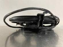 Load image into Gallery viewer, RADIATOR FAN ASSEMBLY Passat 2001 01 02 03 04 05 - NW63631
