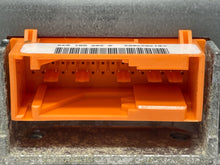 Load image into Gallery viewer, AIR BAG COMPUTER AUDI A6 1996 96 1997 97 1998 98 - NW28416
