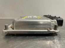 Load image into Gallery viewer, ECU ECM COMPUTER Golf Jetta 2002 02 - NW62768
