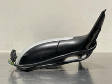 Load image into Gallery viewer, Side View Door Mirror Volkswagen Passat 1998 - NW53874
