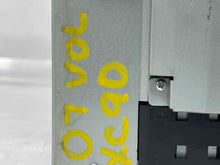 Load image into Gallery viewer, INFO-GPS SCREEN Volvo C70 S60 V70 XC60 XC70 XC90 2005-2014 - NW106040
