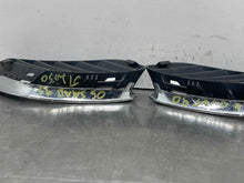 Load image into Gallery viewer, GRILLE Saab 9-5 2002 02 2003 03 04 05 Upper End Left - NW98681
