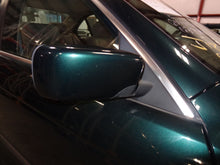 Load image into Gallery viewer, Side View Door Mirror  BMW 540I 1997 - NW51985
