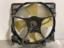 Load image into Gallery viewer, RADIATOR FAN ASSEMBLY Subaru Legacy 95 96 97 98 99 - NW64563
