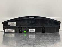 Load image into Gallery viewer, Speedometer Cluster Chrysler 300 2007 - NW158716
