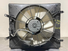 Load image into Gallery viewer, CONDENSER FAN W MOTOR MDX Pilot 2003 03 04 05 06 - NW64099
