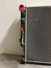 Load image into Gallery viewer, RADIATOR ML320 ML350 R350 2006 06 2007 07 2008 08 - NW132463
