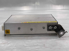 Load image into Gallery viewer, RADIO AMPLIFIER Toyota Highlander 2006 06 2007 07 - NW140018
