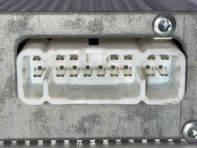 Load image into Gallery viewer, RADIO AMPLIFIER Toyota Highlander 2006 06 2007 07 - NW140018
