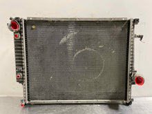 Load image into Gallery viewer, RADIATOR BMW 325i 325i 1988 88 1989 89 1990 90 19991 91 1992 92 93 Auto - NW131951
