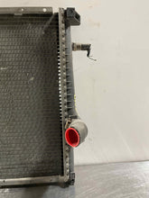 Load image into Gallery viewer, RADIATOR BMW 325i 325i 1988 88 1989 89 1990 90 19991 91 1992 92 93 Auto - NW131951
