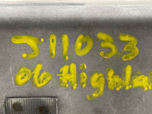 Load image into Gallery viewer, DC CONVERTOR INVERTOR Toyota Highlander 2006 06 2007 07 2008 08 2009 09 2010 10 - NW50430
