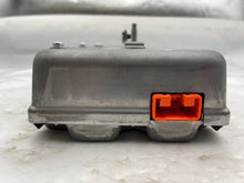 Load image into Gallery viewer, DC CONVERTOR INVERTOR Toyota Highlander 2006 06 2007 07 2008 08 2009 09 2010 10 - NW50430
