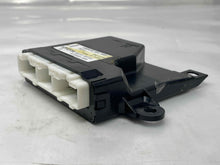 Load image into Gallery viewer, Computer  LEXUS LS400 1999 - NW33602
