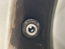 Load image into Gallery viewer, WHEEL RIM Cayenne 2004-2008 17x7-1/2 17x7-1/2, 5 lug, 130mm - NW200795
