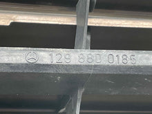 Load image into Gallery viewer, GRILL 300SL 600SL 500SL 1990 90 1991 91 92 93 94 95 - NW98566
