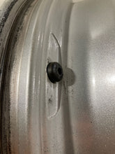 Load image into Gallery viewer, WHEEL Range Rover 2003 03 2004 04 2005 05 19x8 6 Spoke - NW200923
