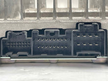 Load image into Gallery viewer, AMPLIFIER Mazda Cx-7 2007 07 2008 08 - NW138279
