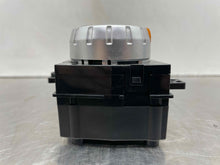 Load image into Gallery viewer, TEMPERATURE CONTROLS Subaru Forester 2007 07 2008 08 - NW101298
