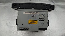 Load image into Gallery viewer, Radio  MERCEDES CLK 2005 - NW139133
