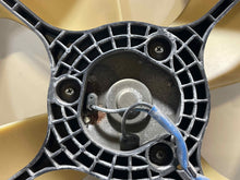 Load image into Gallery viewer, RADIATOR FAN ASSEMBLY Acura CL TL 01 02 03 - NW63565
