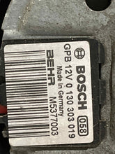 Load image into Gallery viewer, RADIATOR FAN ASSEMBLY Mini Cooper Clubman Countryman 2007 07 2008 08 09 10 - 12 - NW63768
