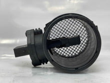 Load image into Gallery viewer, Mass Air Flow Sensor Meter MAF BMW 760li 03 04 05 06 07 08 - NW4893
