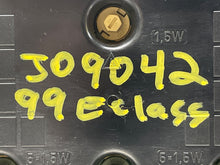 Load image into Gallery viewer, SPEEDOMETER CLUSTER Mercedes E320 E430 1999 99 - NW161135
