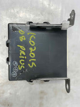 Load image into Gallery viewer, Power supply computer Toyota Prius 2005 05 2006 06 2007 07 2008 08 2009 09 - NW38265
