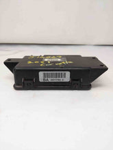 Load image into Gallery viewer, ECU ECM Computer Chevrolet Corvette 2001 - NW58009
