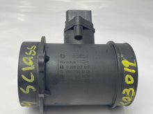 Load image into Gallery viewer, Mass Air Flow Sensor Meter MAF C230 C250D C280 C36 E300d E320 E420 97-99 - NW5342
