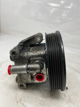 Load image into Gallery viewer, POWER STEERING PUMP S Type 2001 01 2002 02 03 04 - 08 - NW163537
