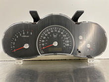 Load image into Gallery viewer, Speedometer Cluster Kia Sedona 2009 - NW160726
