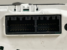 Load image into Gallery viewer, Speedometer Cluster Kia Sedona 2009 - NW160726

