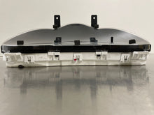 Load image into Gallery viewer, Speedometer Cluster Kia Sedona 2009 - NW160726
