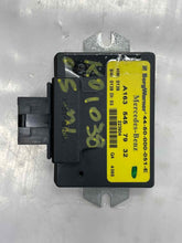 Load image into Gallery viewer, TRANSFER CASE CONTROL COMPUTER ML320 ML430 98 99 - 05 - NW35291
