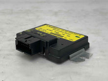 Load image into Gallery viewer, TRANSFER CASE CONTROL COMPUTER ML320 ML430 98 99 - 05 - NW35291
