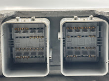 Load image into Gallery viewer, Computer Chrysler Pacifica 2006 - NW30899
