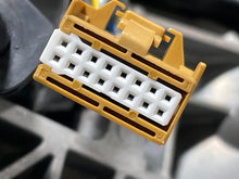 Load image into Gallery viewer, Side View Door Mirror  AUDI A4 2004 - NW51443
