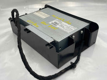 Load image into Gallery viewer, REMOTE CD CHANGER Range Rover 05 06 07 08 09 10 11 12 - NW139434
