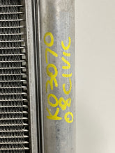 Load image into Gallery viewer, AC CONDENSER Honda Civic 06 07 08 09 10 11 - NW43840
