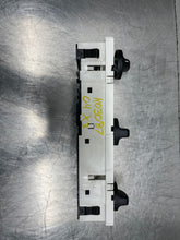 Load image into Gallery viewer, TEMPERATURE CONTROLS BMW X3 2004 04 - NW99947
