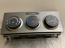Load image into Gallery viewer, TEMPERATURE CONTROLS Nissan Sentra 2010 10 2011 11 2012 12 - NW100287
