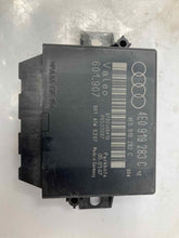 Load image into Gallery viewer, PARK ASSIST CONTROL MODULE COMPUTER Audi A8 S8 07 08 09 10 - NW28530
