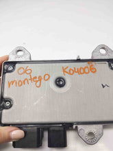 Load image into Gallery viewer, AIR BAG CONTROL MODULE COMPUTER Five Hundred Montego 2005 05 - NW27674
