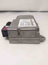 Load image into Gallery viewer, AIR BAG CONTROL MODULE COMPUTER Five Hundred Montego 2005 05 - NW27674
