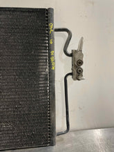 Load image into Gallery viewer, AC CONDENSER BMW 740I 750I 1998 98 1999 99 2000 00 01 - NW43661
